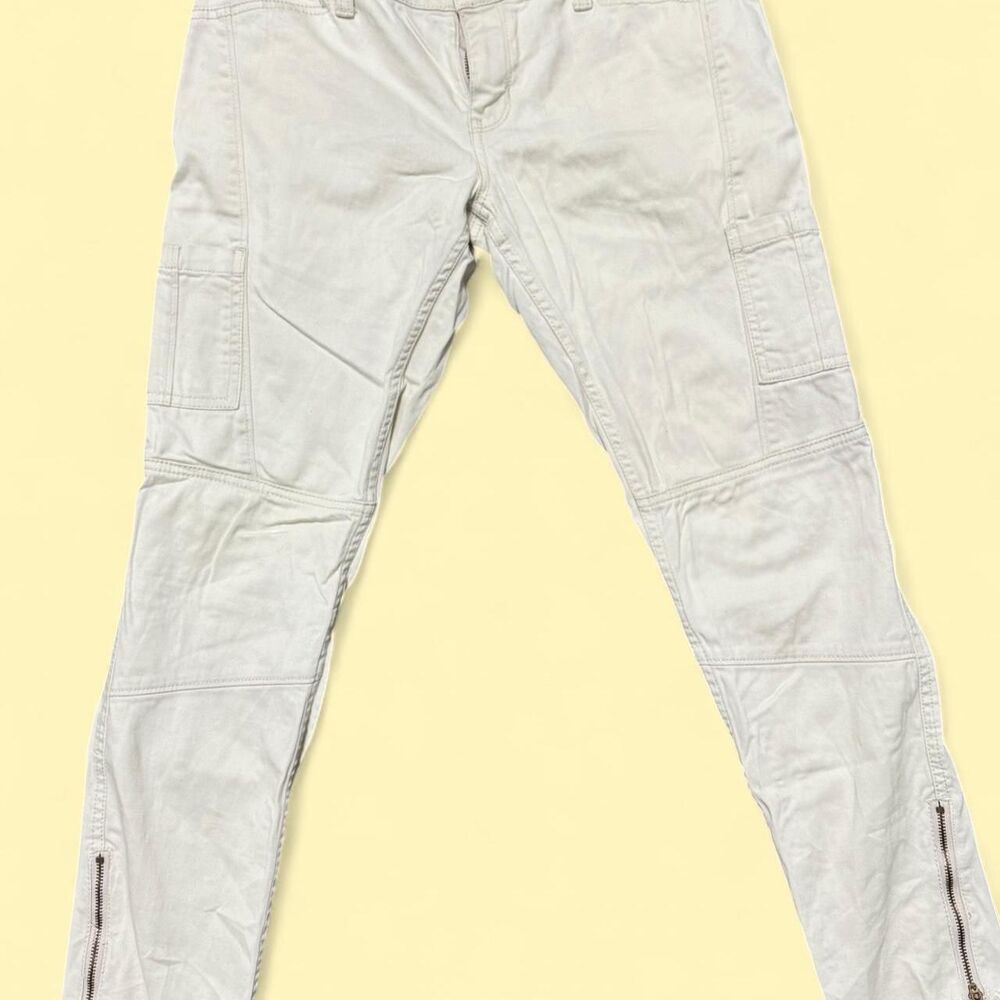 Hollister-co Women's Cream and White Trousers